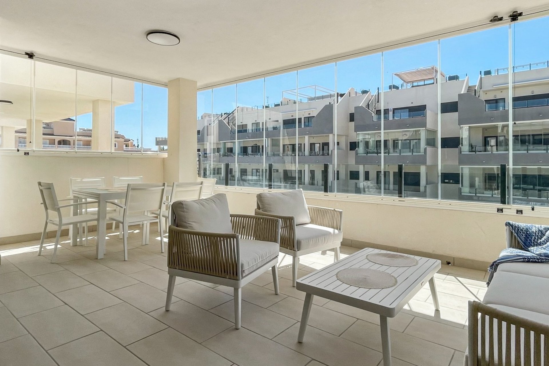 Resale - Apartament / Duplex - Orihuela Costa - Los Dolses