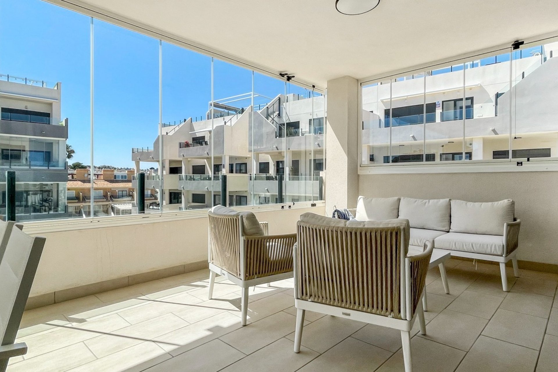 Resale - Apartament / Duplex - Orihuela Costa - Los Dolses