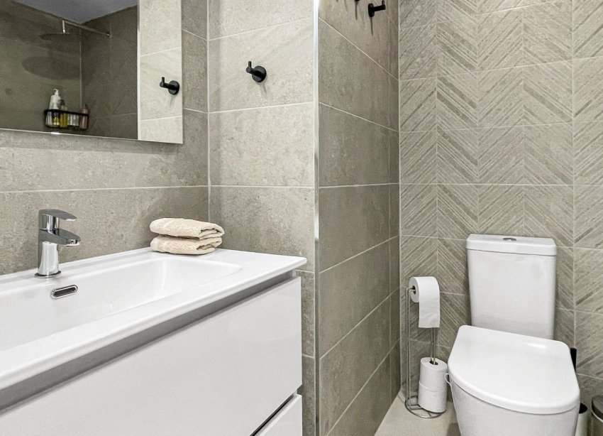 Resale - Apartament / Duplex - Orihuela Costa - Los Dolses