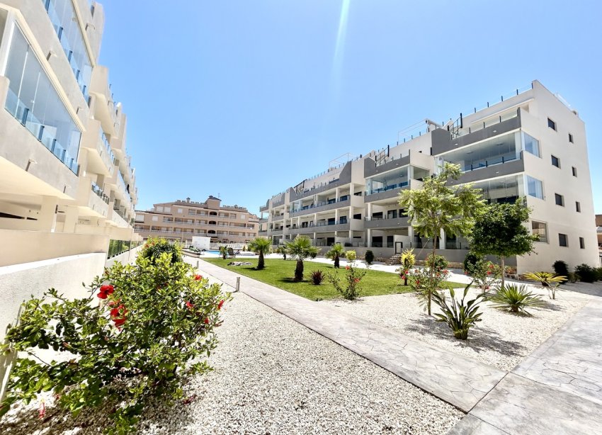 Resale - Apartament / Duplex - Orihuela Costa - Los Dolses
