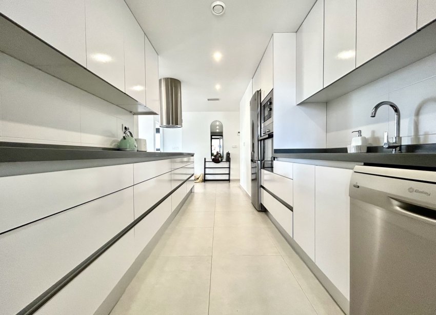 Resale - Apartament / Duplex - Orihuela Costa - Los Dolses