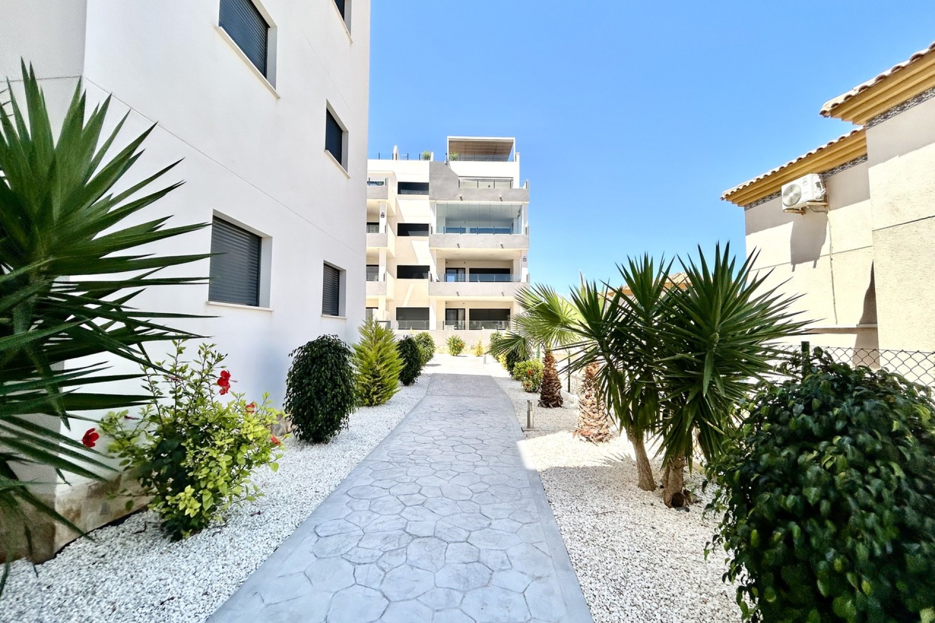 Resale - Apartament / Duplex - Orihuela Costa - Los Dolses