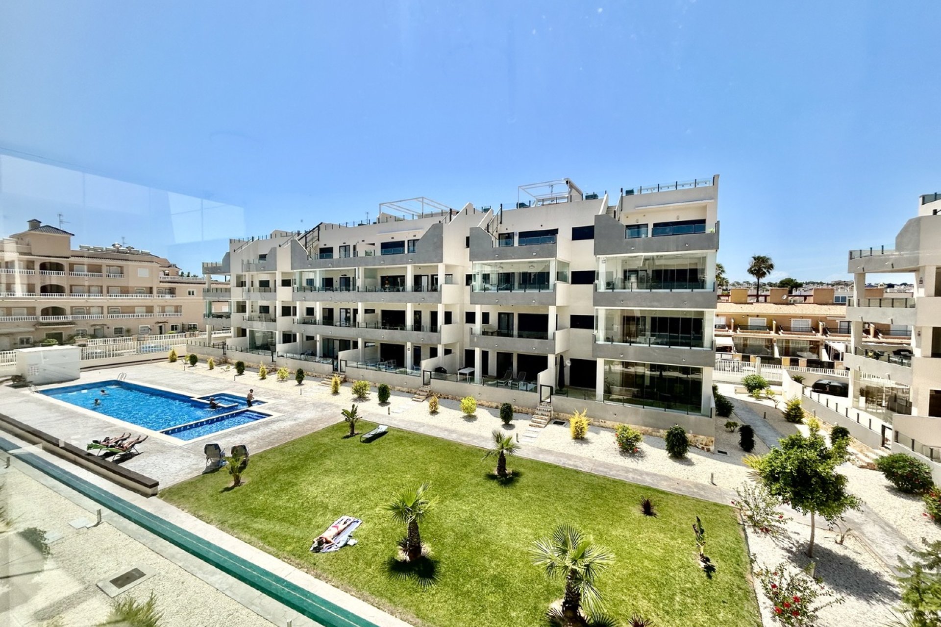 Resale - Apartament / Duplex - Orihuela Costa - Los Dolses