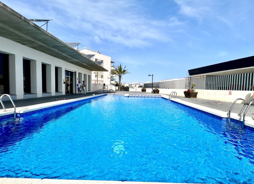 Resale - Apartament / Duplex - Orihuela Costa - Los Dolses