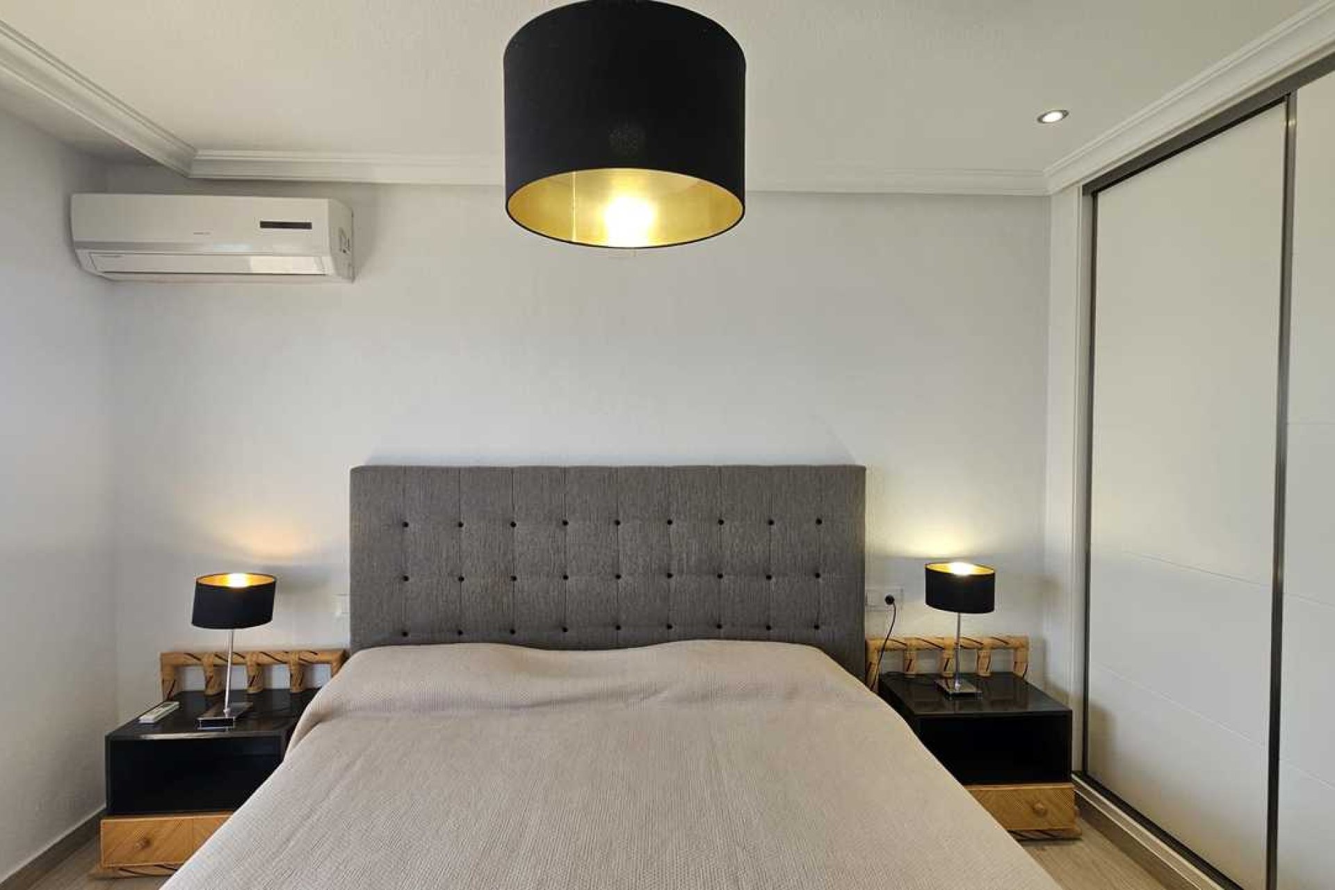 Resale - Apartament / Duplex - Orihuela Costa - Mil Palmeras