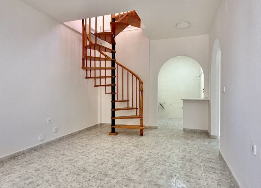 Resale - Apartament / Duplex - Orihuela Costa - Playa Flamenca