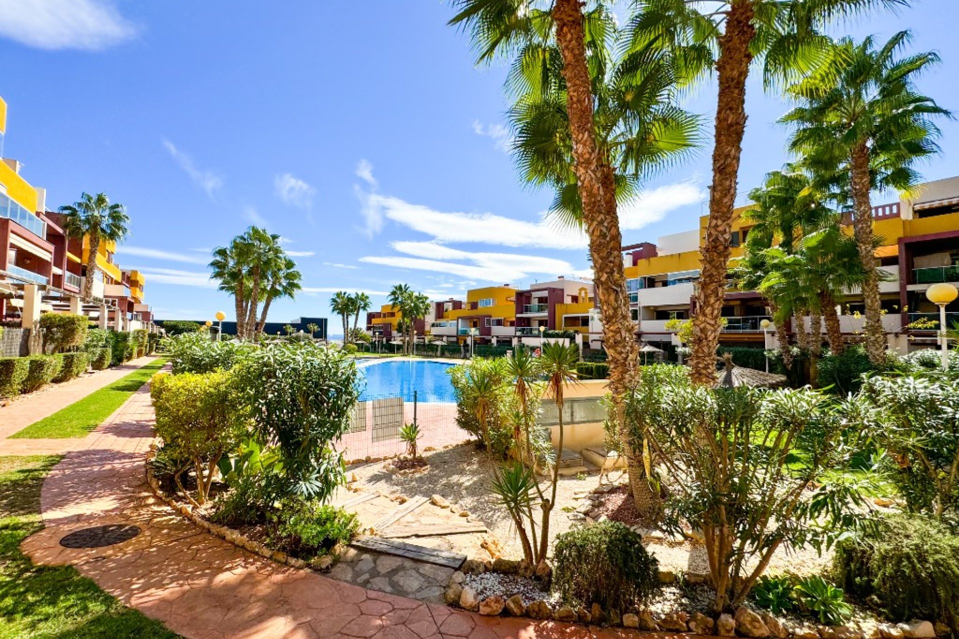 Resale - Apartament / Duplex - Orihuela Costa - Playa Flamenca