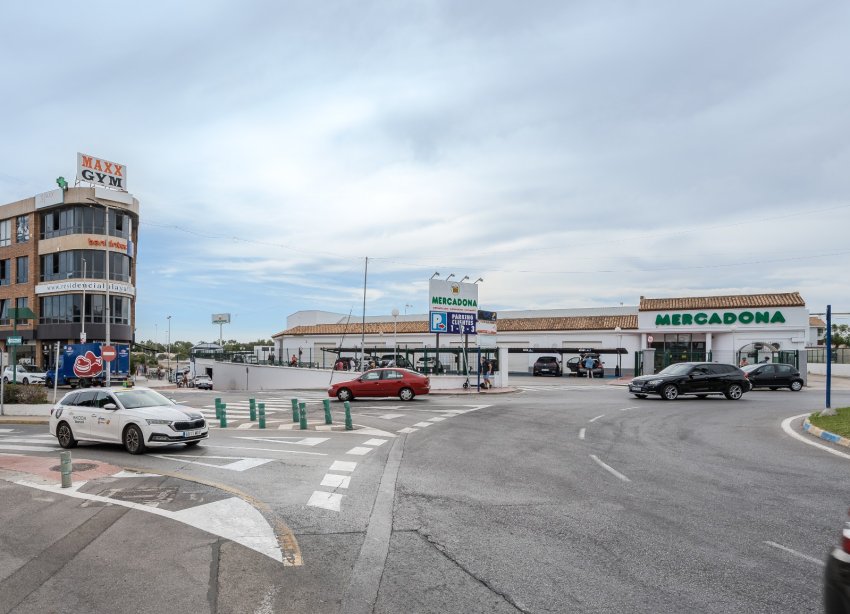 Resale - Apartament / Duplex - Orihuela Costa - Playa Flamenca