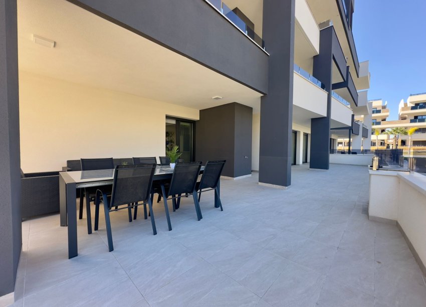 Resale - Apartament / Duplex - Orihuela Costa - Playa Flamenca
