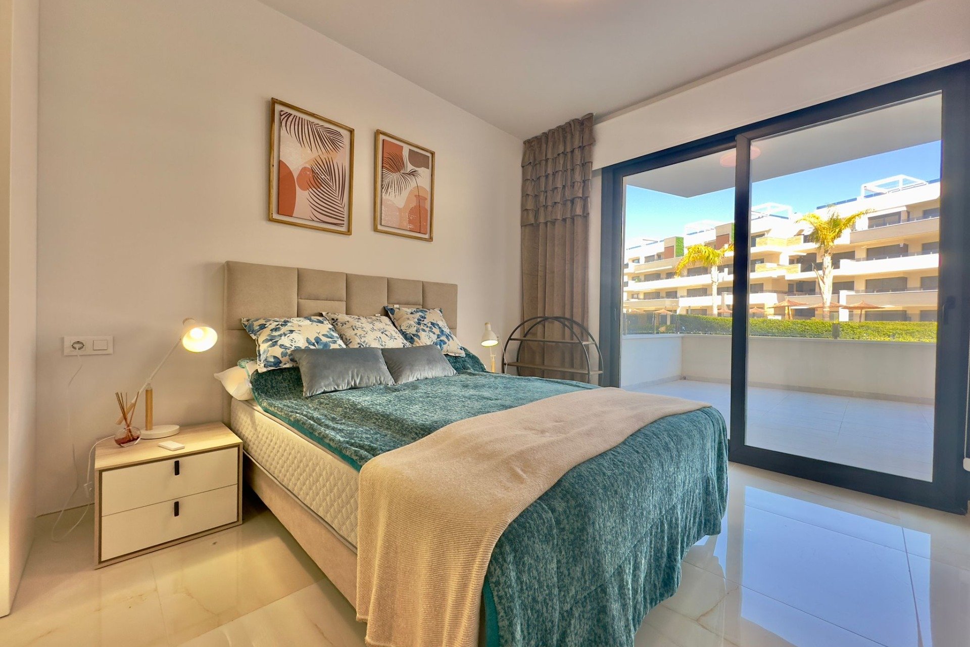 Resale - Apartament / Duplex - Orihuela Costa - Playa Flamenca