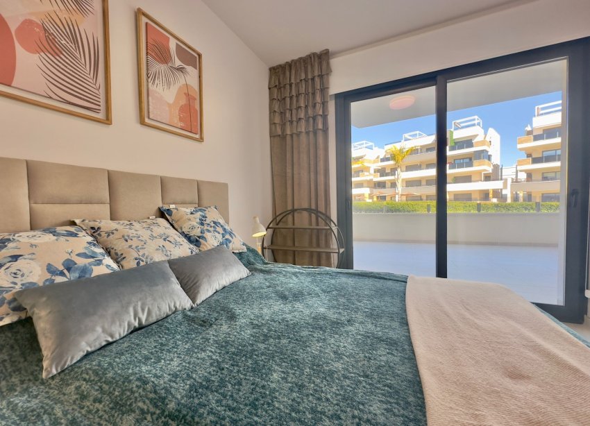 Resale - Apartament / Duplex - Orihuela Costa - Playa Flamenca