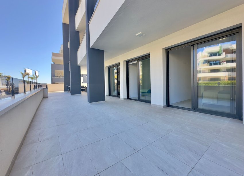Resale - Apartament / Duplex - Orihuela Costa - Playa Flamenca