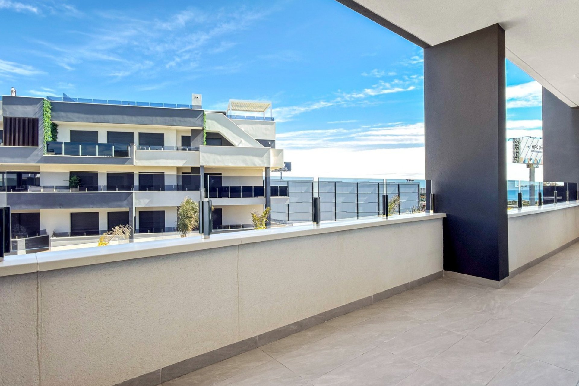 Resale - Apartament / Duplex - Orihuela Costa - Playa Flamenca