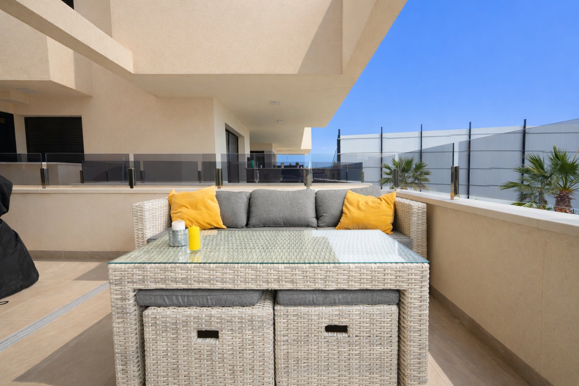 Resale - Apartament / Duplex - Orihuela Costa - Playa Flamenca