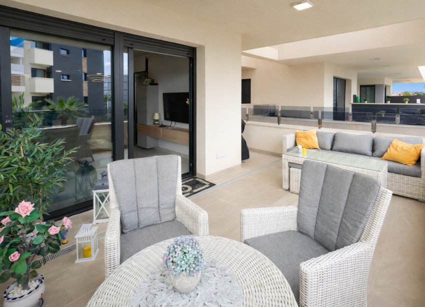 Resale - Apartament / Duplex - Orihuela Costa - Playa Flamenca