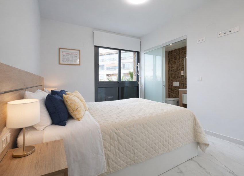 Resale - Apartament / Duplex - Orihuela Costa - Playa Flamenca