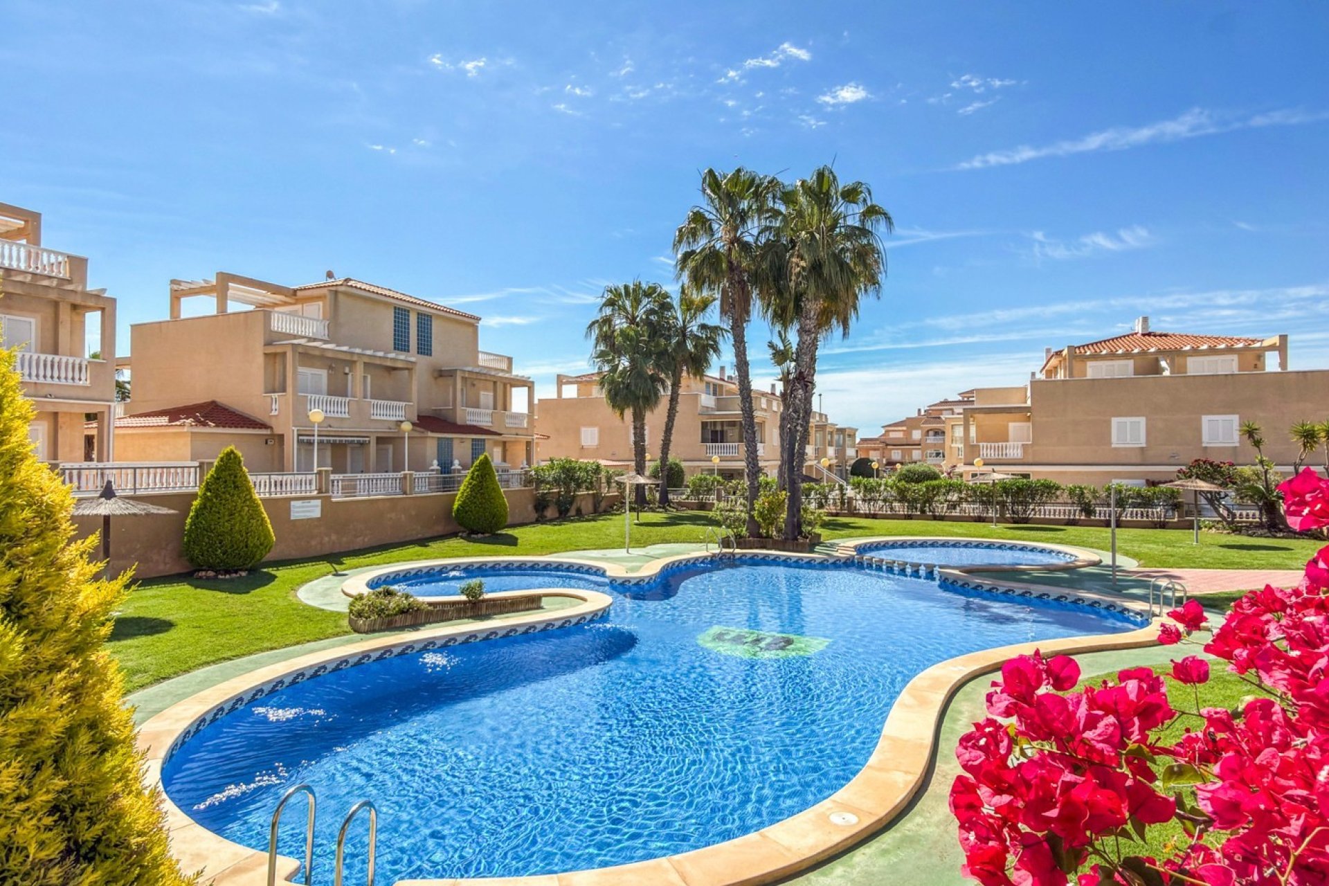 Resale - Apartament / Duplex - Orihuela Costa - Playa Flamenca
