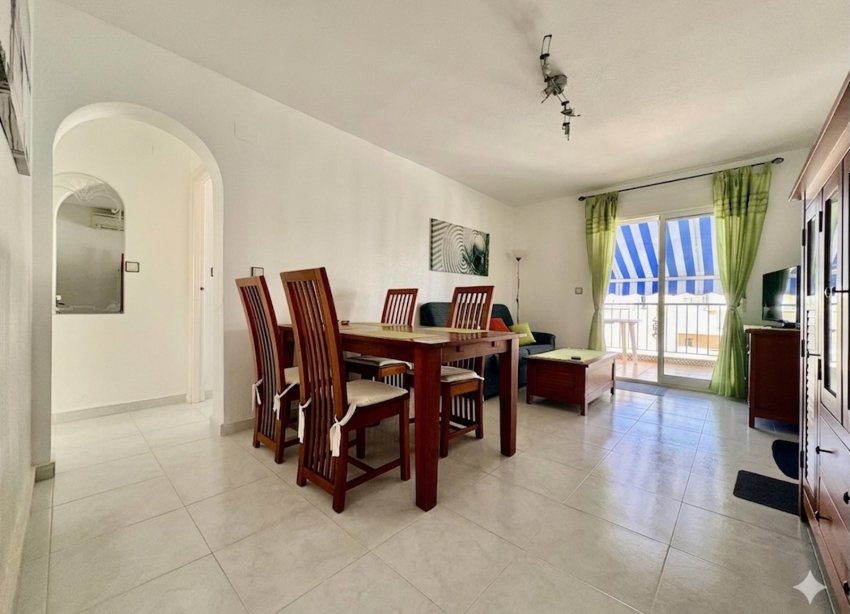 Resale - Apartament / Duplex - Orihuela Costa - Playa Flamenca