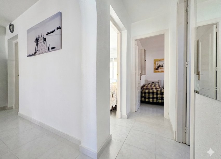 Resale - Apartament / Duplex - Orihuela Costa - Playa Flamenca