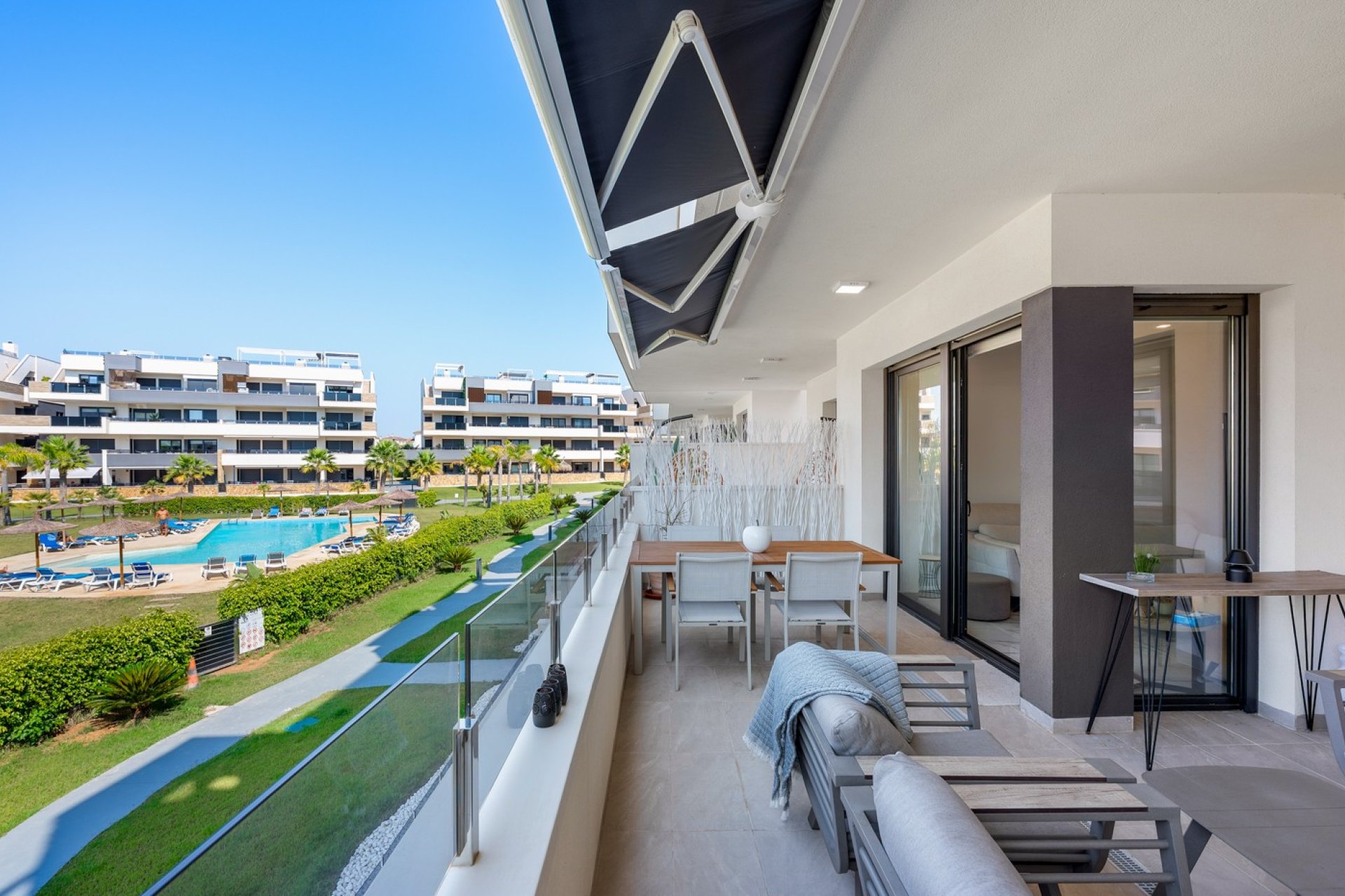 Resale - Apartament / Duplex - Orihuela Costa - Playa Flamenca