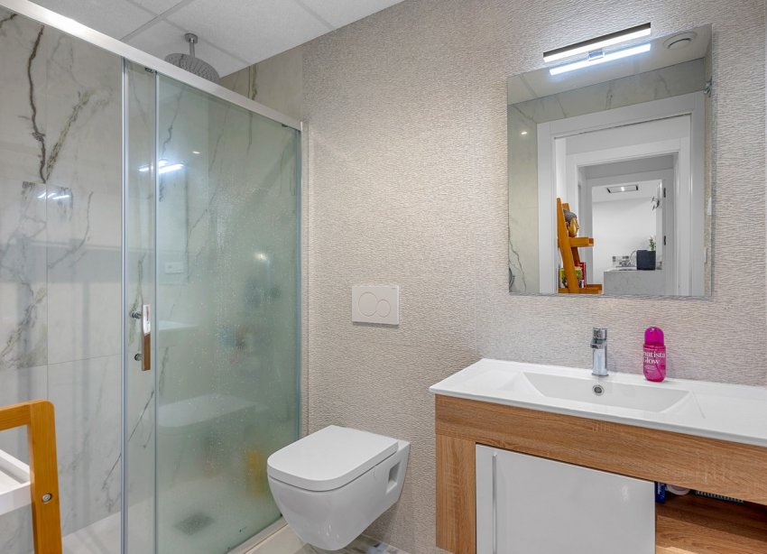 Resale - Apartament / Duplex - Orihuela Costa - Playa Flamenca