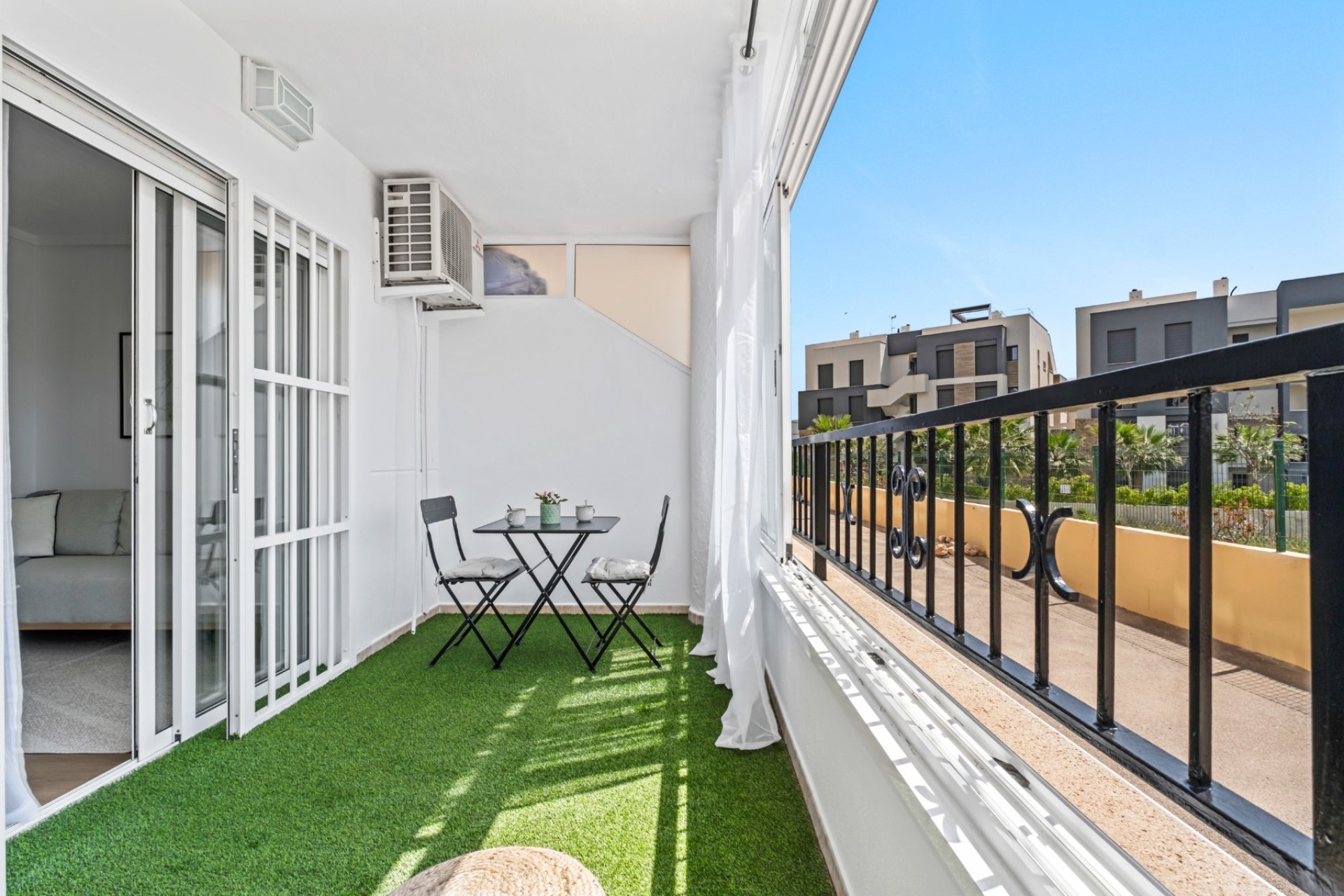 Resale - Apartament / Duplex - Orihuela Costa - Playa Flamenca