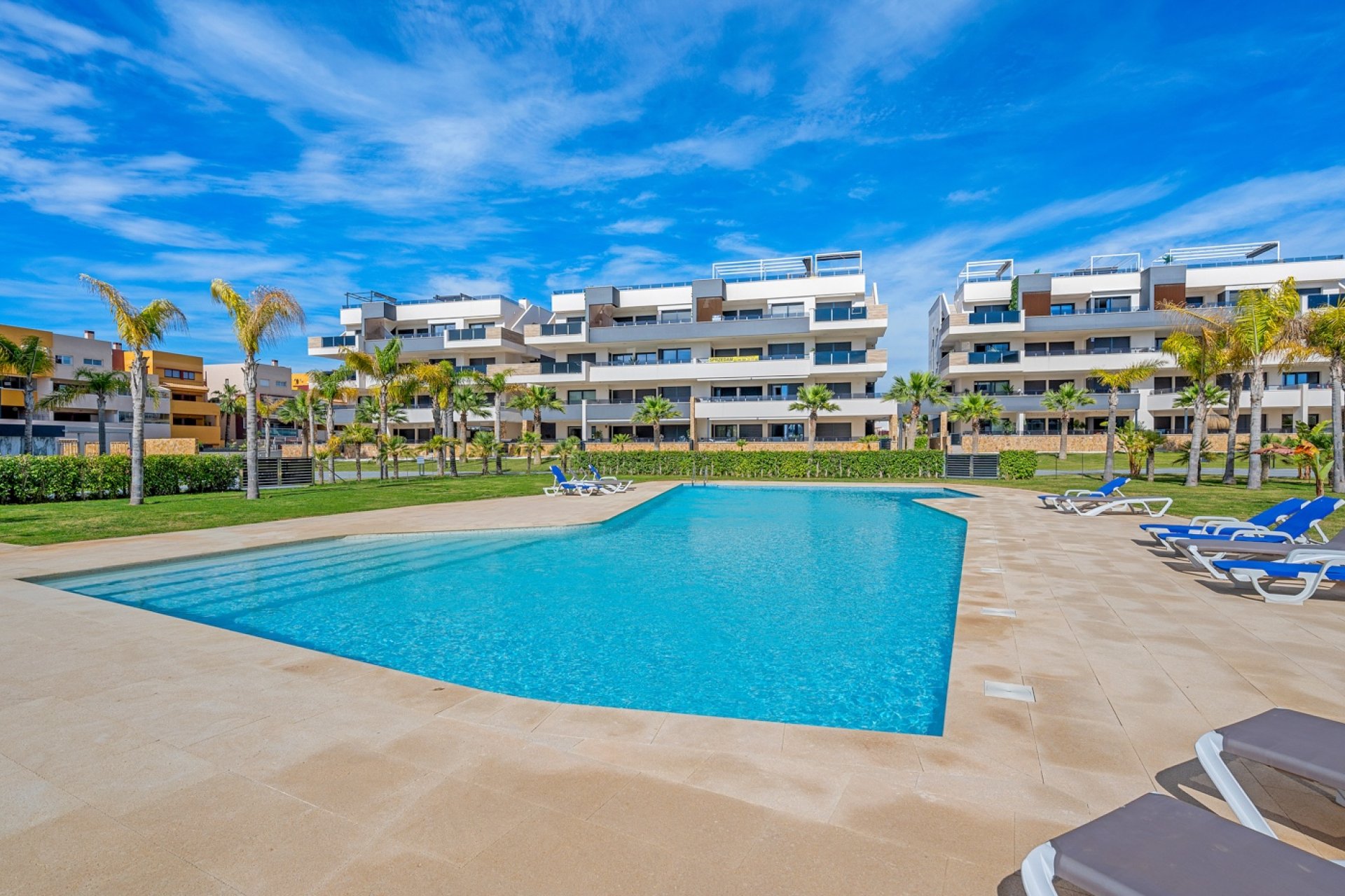 Resale - Apartament / Duplex - Orihuela Costa - Playa Flamenca