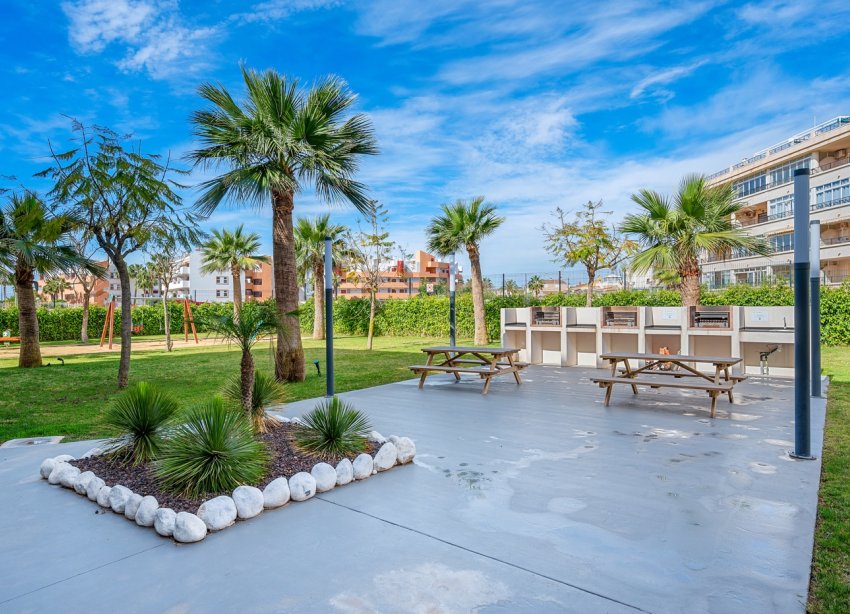 Resale - Apartament / Duplex - Orihuela Costa - Playa Flamenca