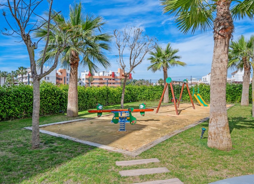 Resale - Apartament / Duplex - Orihuela Costa - Playa Flamenca
