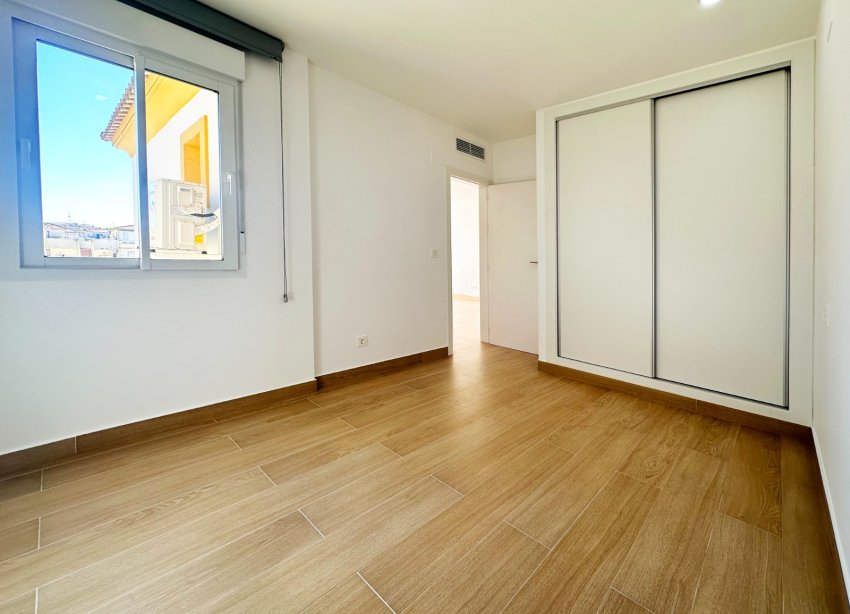 Resale - Apartament / Duplex - Orihuela Costa - Playa Flamenca