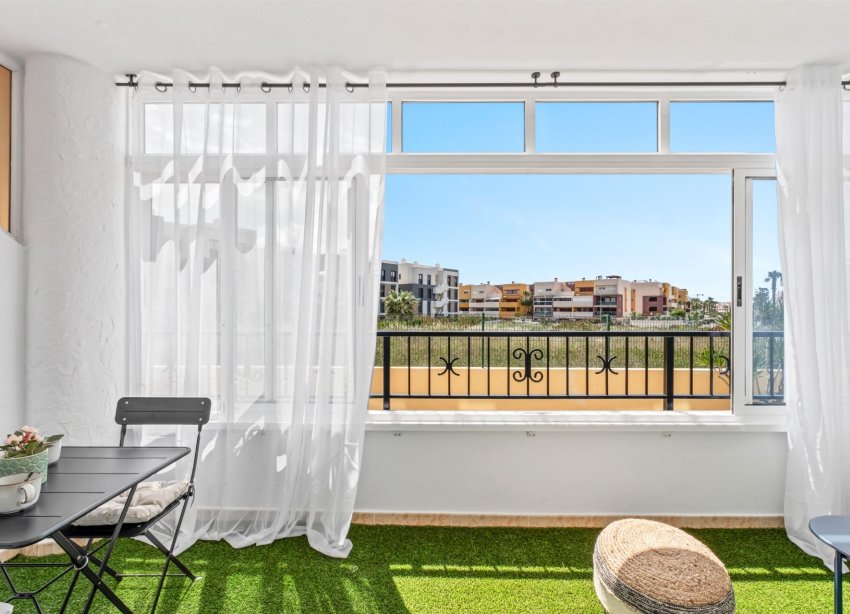 Resale - Apartament / Duplex - Orihuela Costa - Playa Flamenca