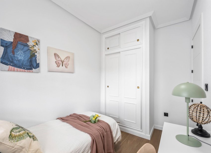 Resale - Apartament / Duplex - Orihuela Costa - Playa Flamenca