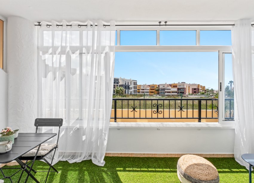 Resale - Apartament / Duplex - Orihuela Costa - Playa Flamenca