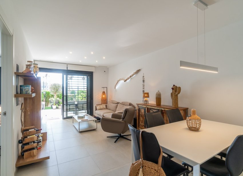 Resale - Apartament / Duplex - Orihuela Costa - Playa Flamenca