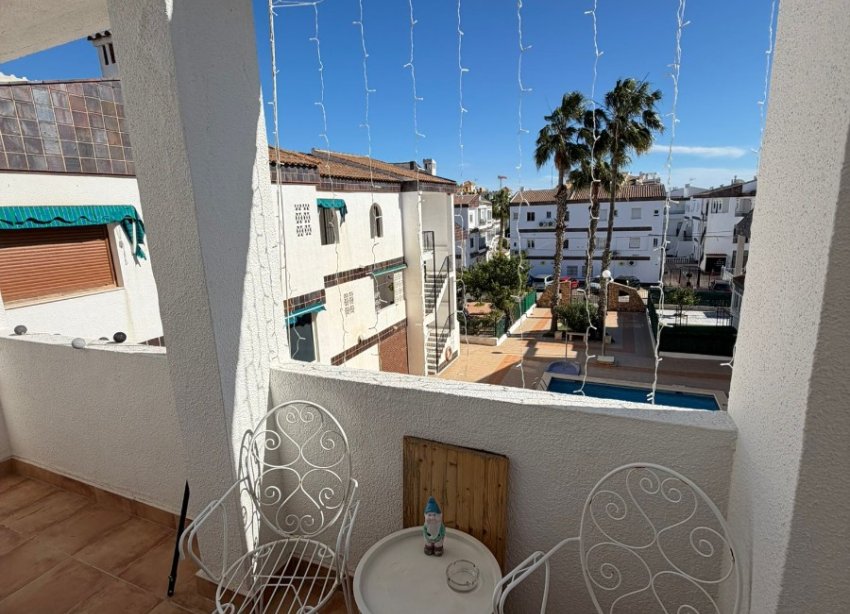 Resale - Apartament / Duplex - Orihuela Costa - Punta Prima
