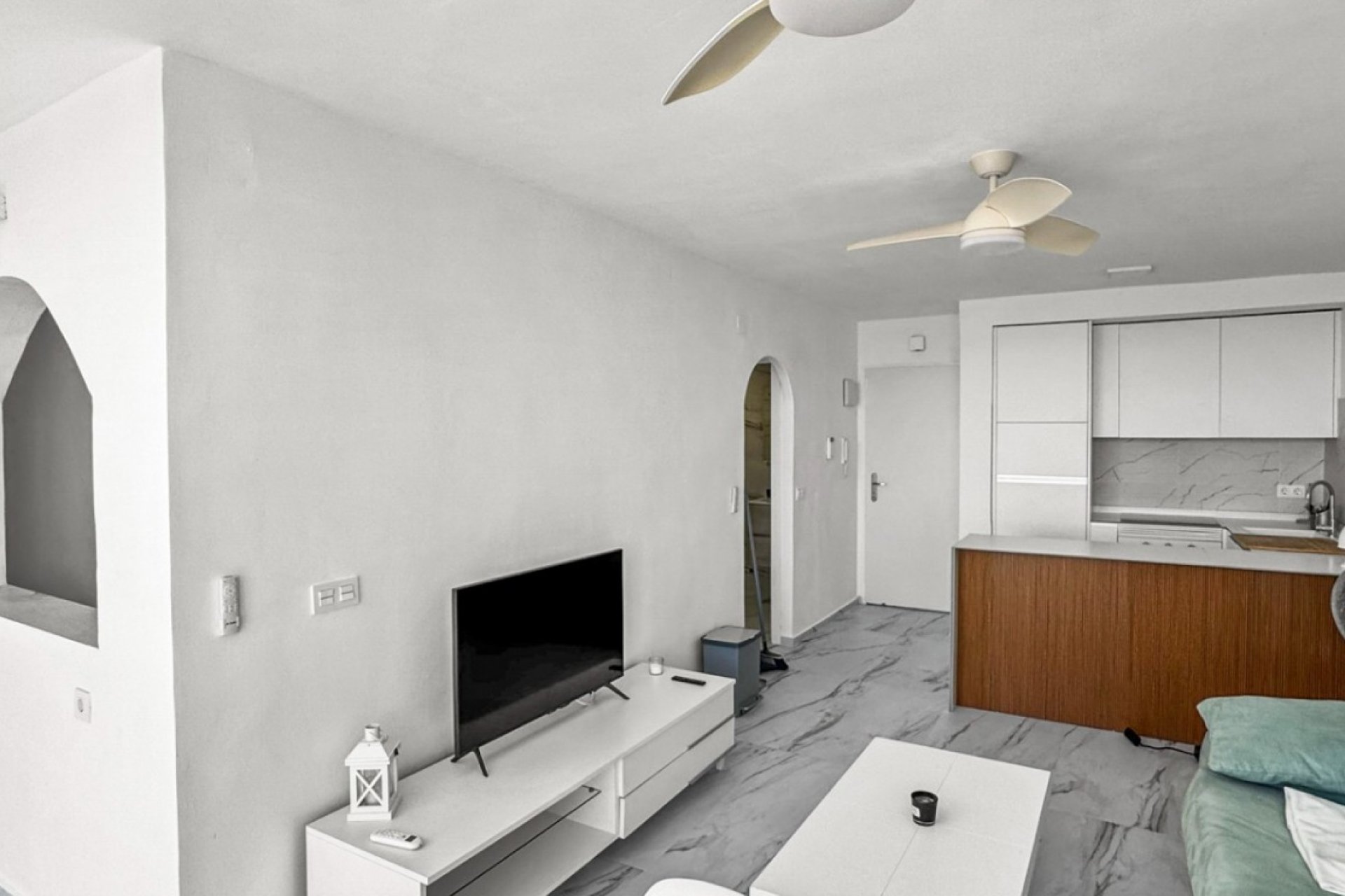Resale - Apartament / Duplex - Orihuela Costa - Punta Prima