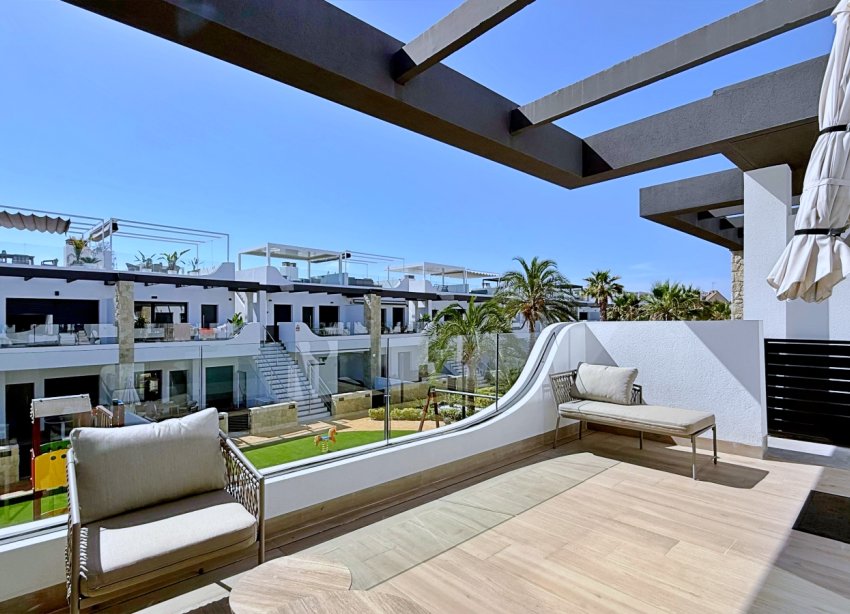 Resale - Apartament / Duplex - Orihuela Costa - Punta Prima