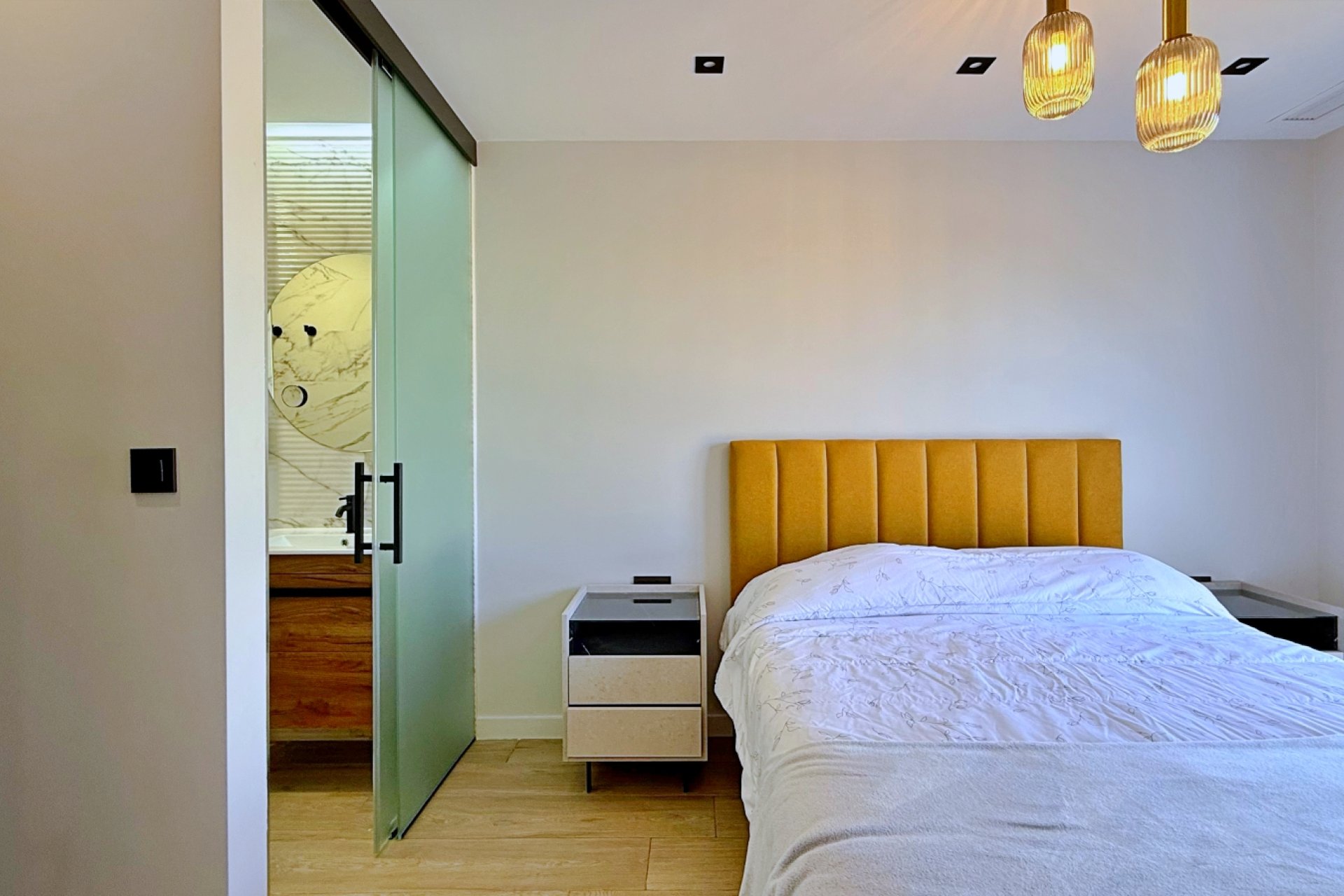 Resale - Apartament / Duplex - Orihuela Costa - Punta Prima