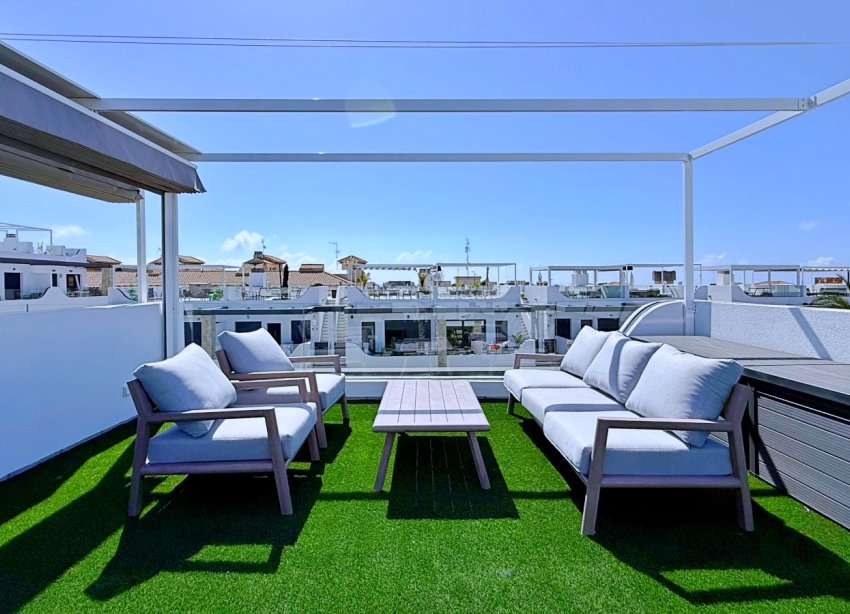 Resale - Apartament / Duplex - Orihuela Costa - Punta Prima