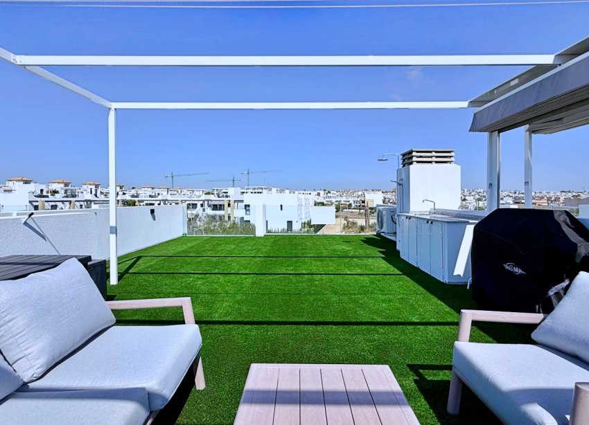 Resale - Apartament / Duplex - Orihuela Costa - Punta Prima