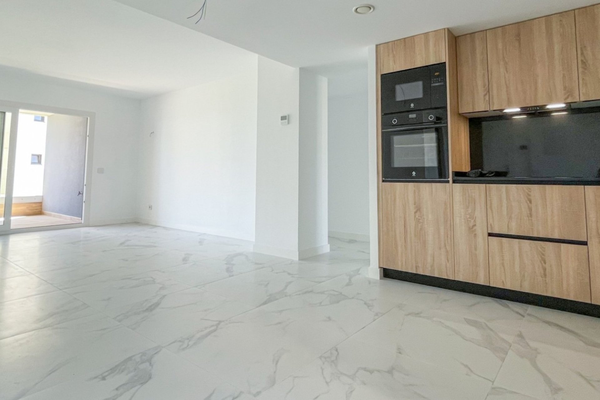 Resale - Apartament / Duplex - Orihuela Costa - Punta Prima
