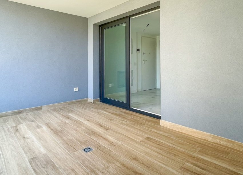 Resale - Apartament / Duplex - Orihuela Costa - Punta Prima