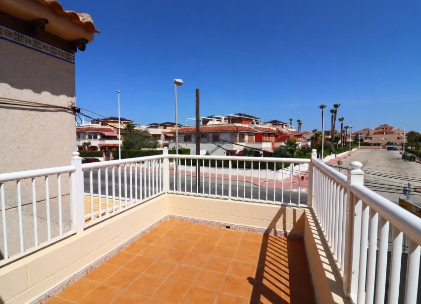 Resale - Apartament / Duplex - Orihuela Costa - Punta Prima