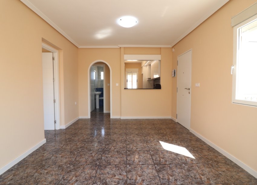 Resale - Apartament / Duplex - Orihuela Costa - Punta Prima