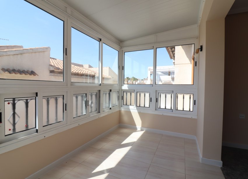 Resale - Apartament / Duplex - Orihuela Costa - Punta Prima