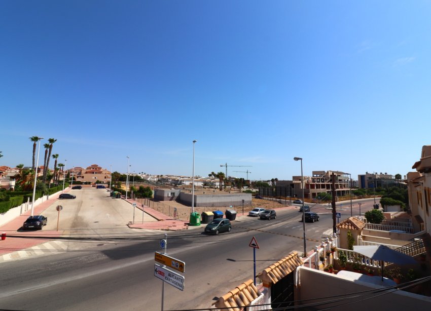 Resale - Apartament / Duplex - Orihuela Costa - Punta Prima