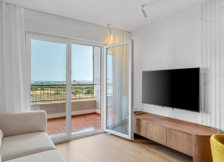 Resale - Apartament / Duplex - Orihuela Costa - Punta Prima