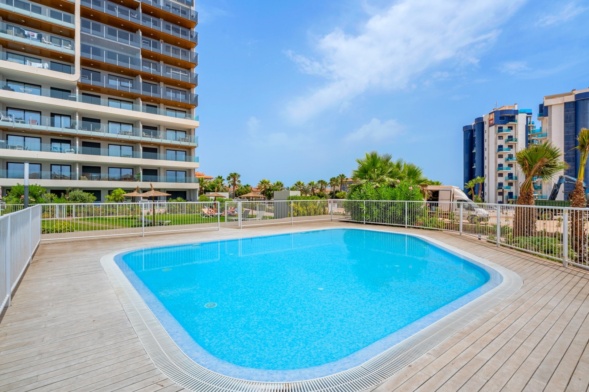 Resale - Apartament / Duplex - Orihuela Costa - Punta Prima