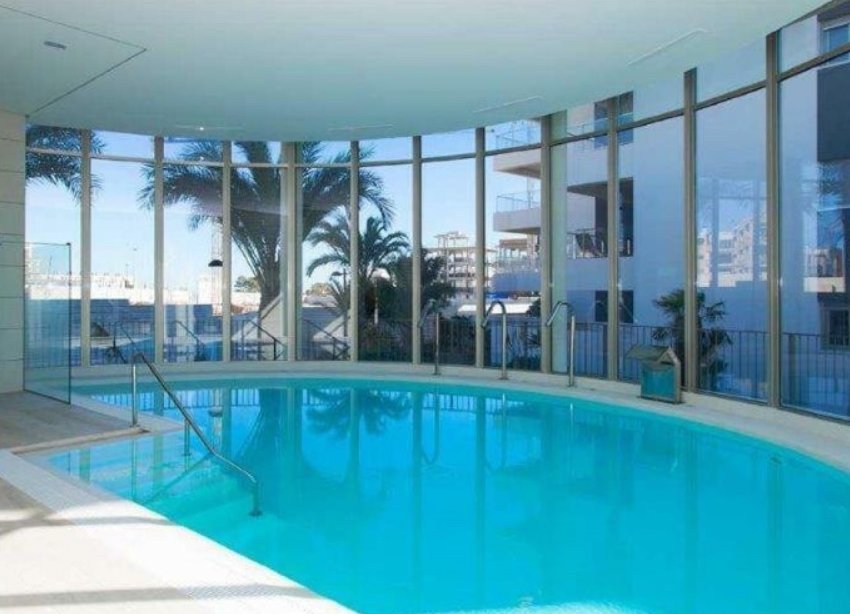 Resale - Apartament / Duplex - Orihuela Costa - Villamartín