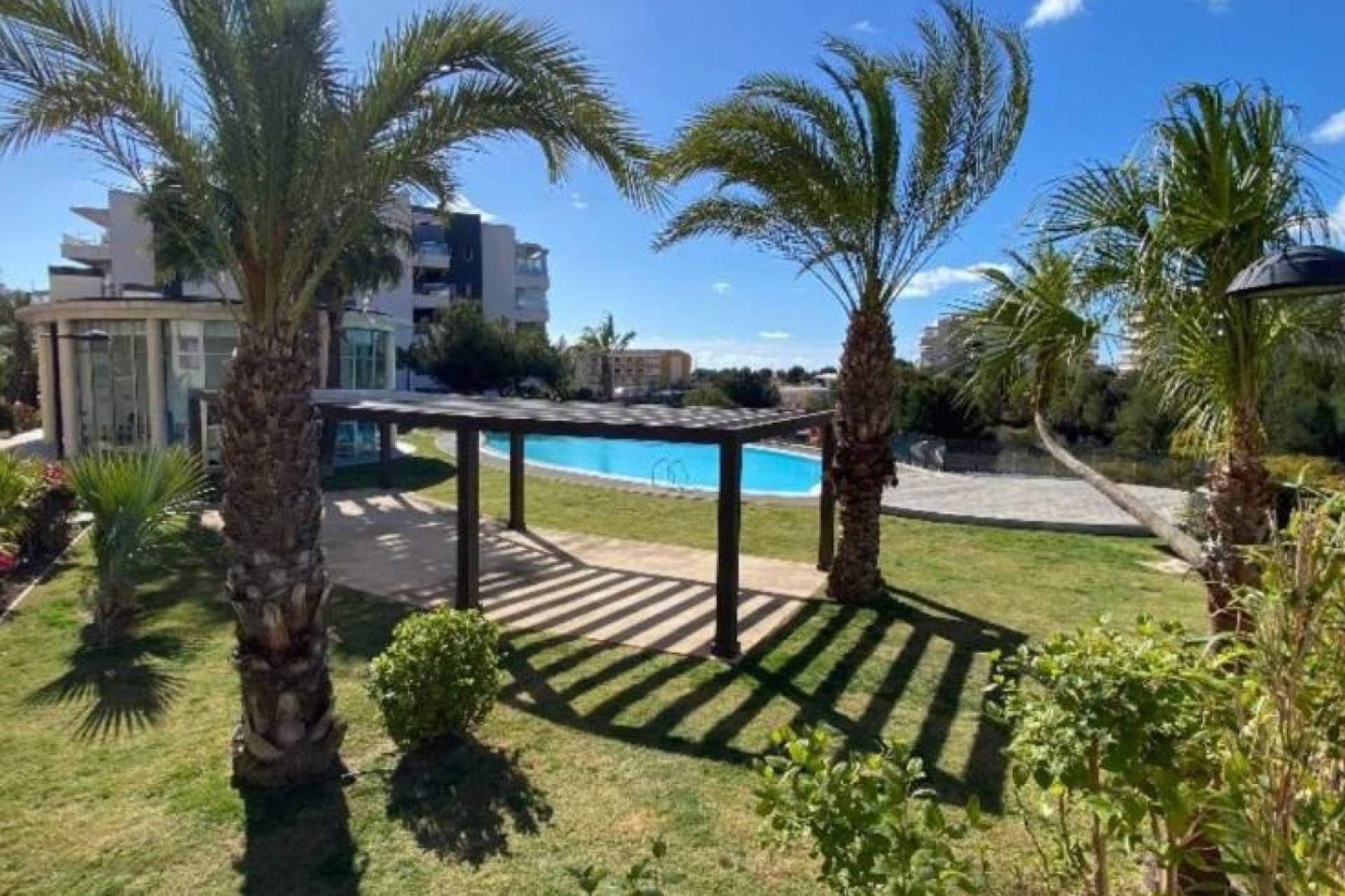 Resale - Apartament / Duplex - Orihuela Costa - Villamartín